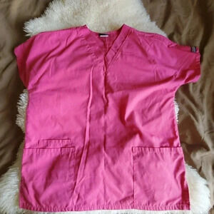 Cherokee scrub top​​​